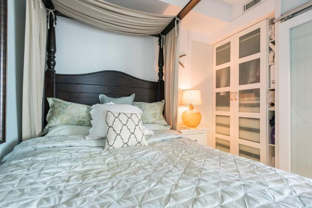 Stunning Condo With Fantastic View Of The City! Toronto Dış mekan fotoğraf