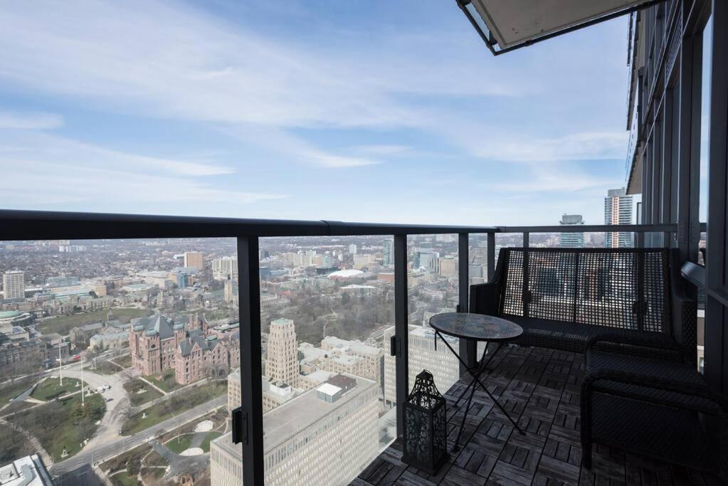 Stunning Condo With Fantastic View Of The City! Toronto Dış mekan fotoğraf