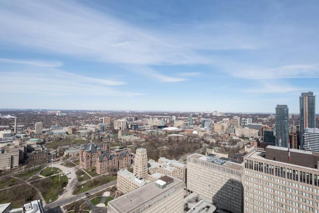 Stunning Condo With Fantastic View Of The City! Toronto Dış mekan fotoğraf